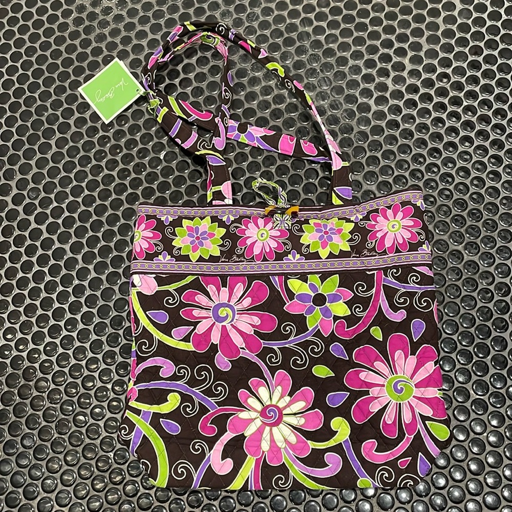NWT Vera Bradley Purple Punch tote. Never been used still has tags on it.